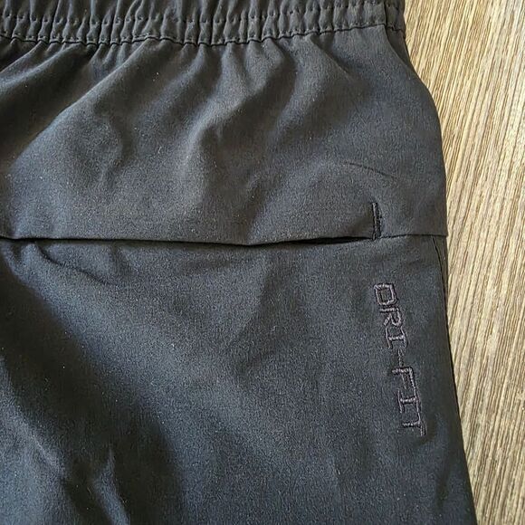 Nike Unlimited Dri-FIT 5" Unlined Versatile Training Shorts Black DV9336-010 L - Picture 9 of 14